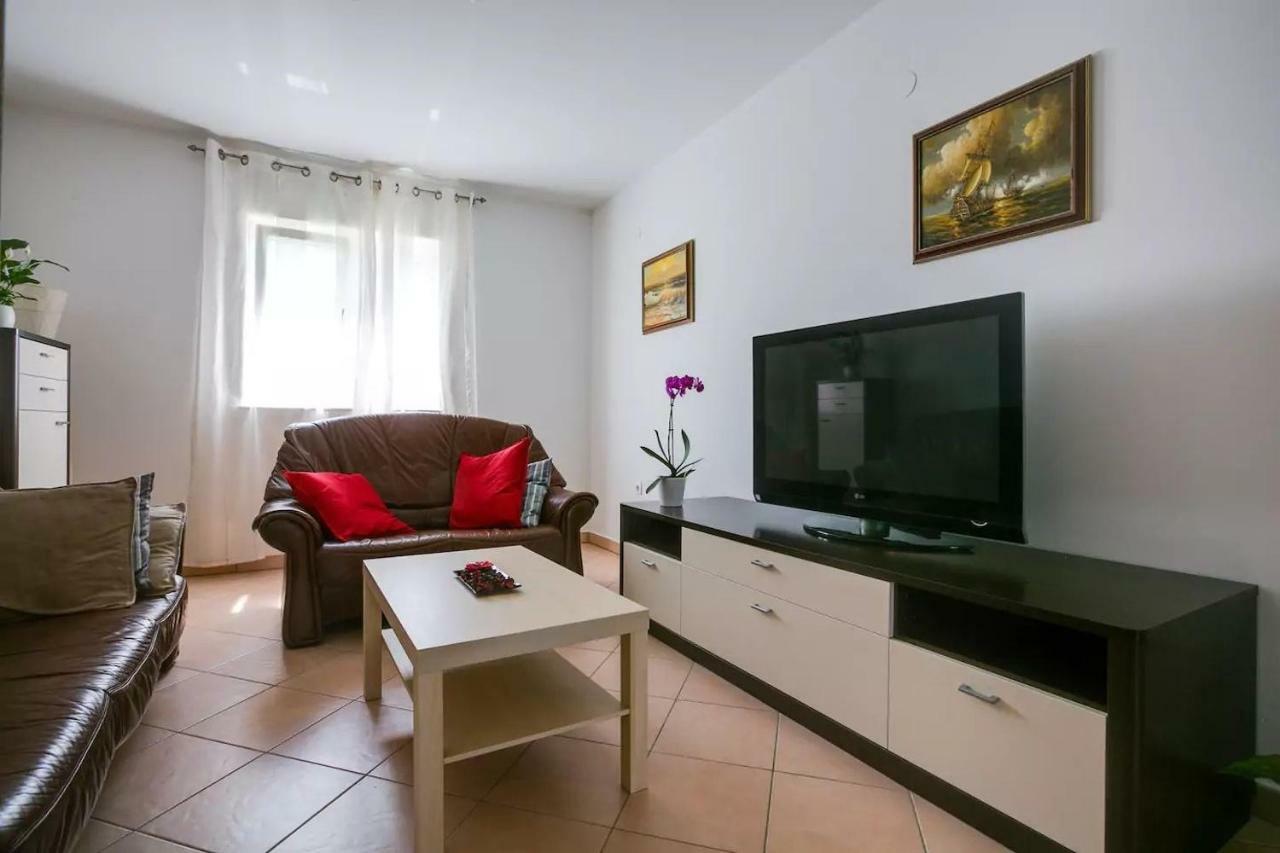 Apartment Vitalia 2+2 Porec Ngoại thất bức ảnh
