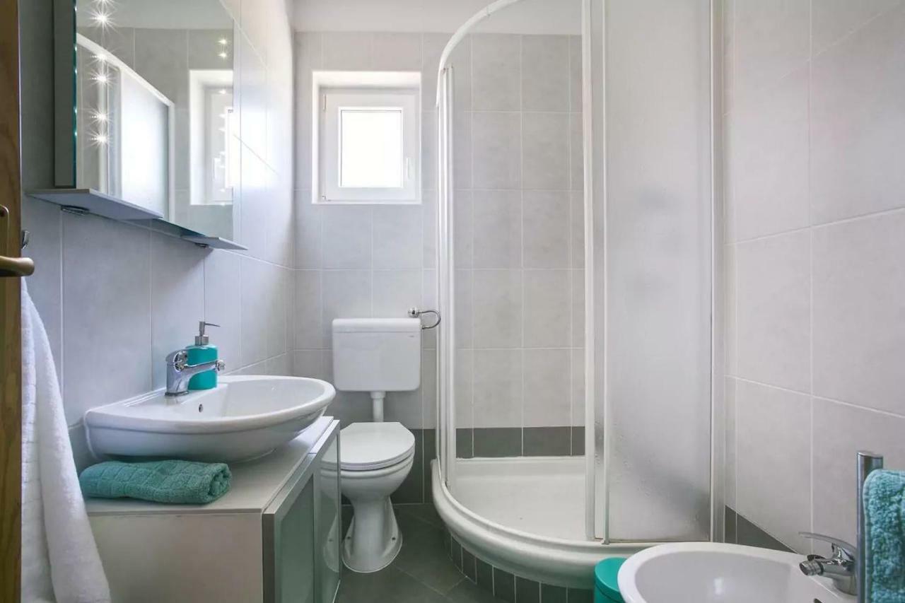 Apartment Vitalia 2+2 Porec Ngoại thất bức ảnh